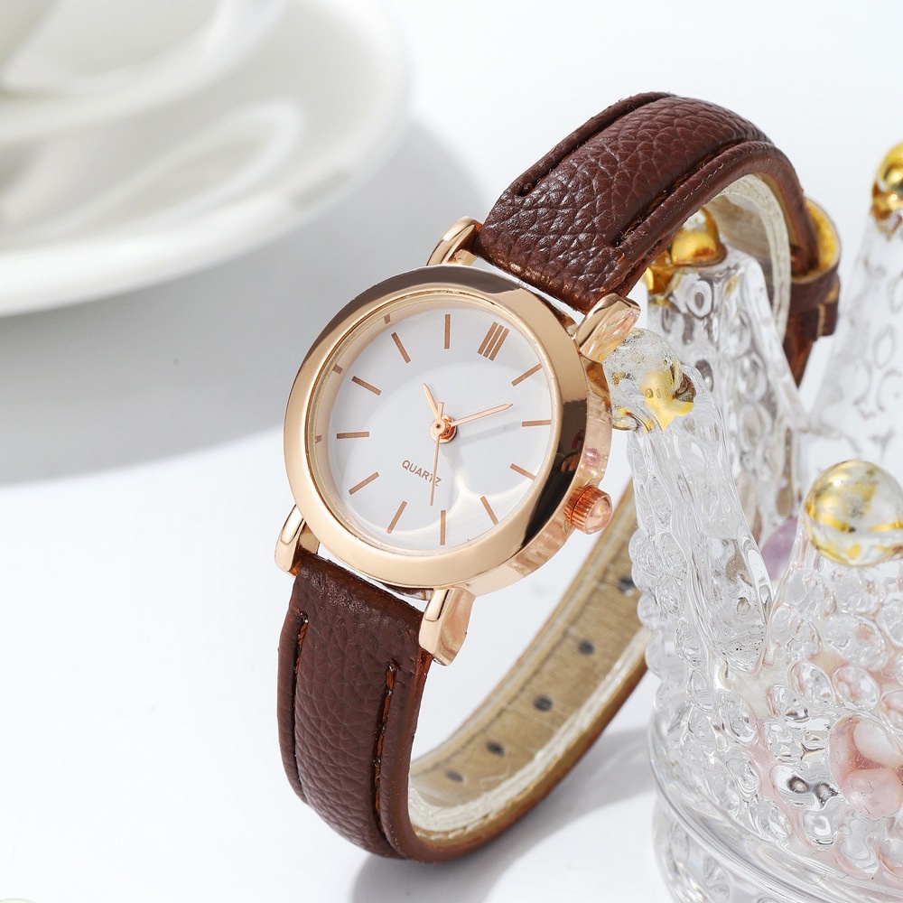 Fashionable Small Dial Womens Quartz Watch With Casual Leather Band brown Black