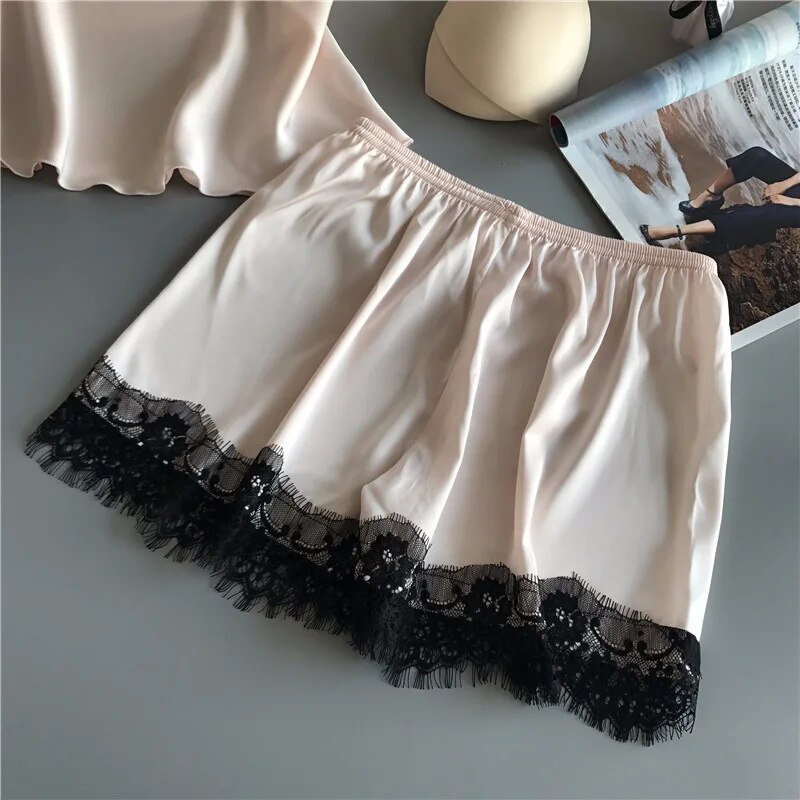 Sexy Lace V Neck Womens Pajama Set Elegant Sleepwear Shorts Lingerie white s