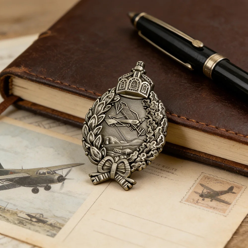 Großes Metallabzeichen der Kaiserlichen Deutschen Armee, Sammlerstück als Geschenkzubehör Image