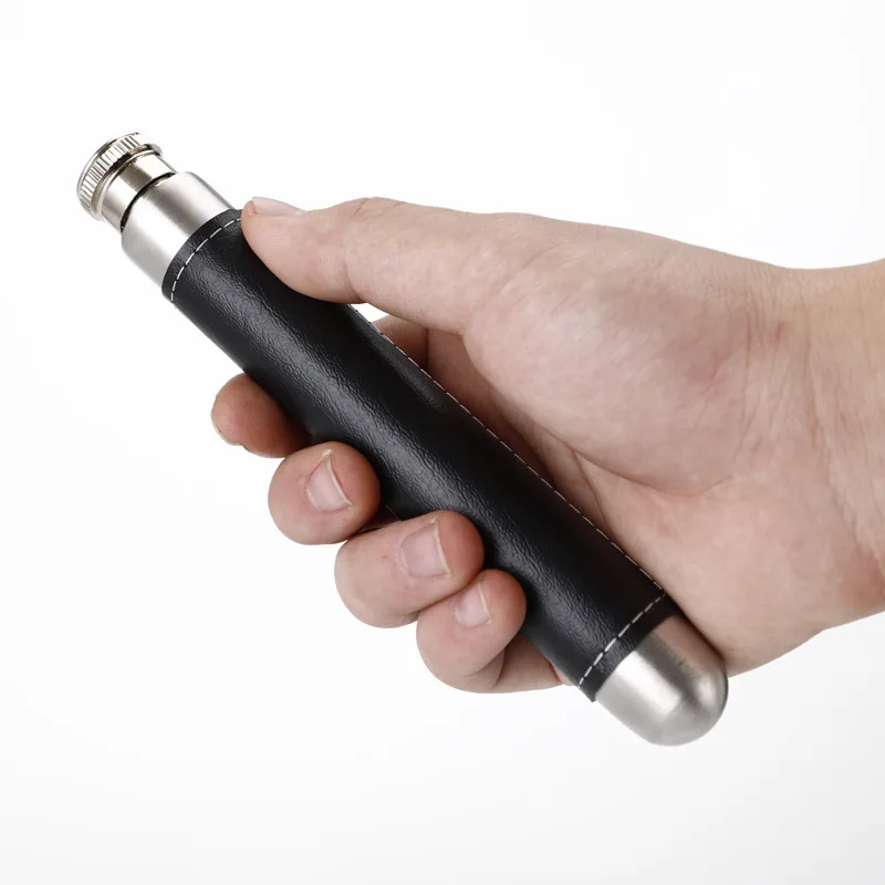 1 Stück Tragbare Mini-Hüftflasche 1,5 Unzen Whisky Wodka Edelstahl Hüftflasche Personalisierte Stifthalter-Form Flasche Männergeschenk Image