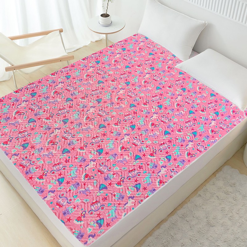 Waterproof Mattress Protector Thickened Quilted Bed Cover Waterproof Bed Pad Mattress Protector for Mattress with Air Layer