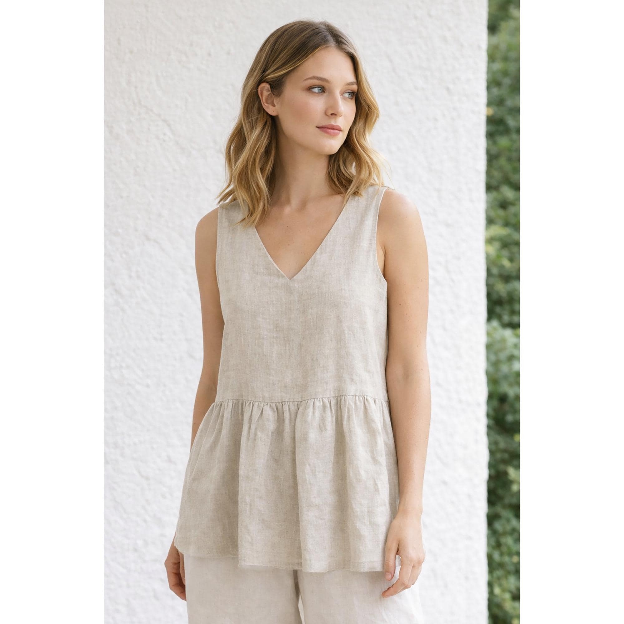 Top in lino con peplo da donna, camicetta in lino senza maniche, camicia in lino con scollo a V, canotta in lino minimalista, abbigliamento estivo in