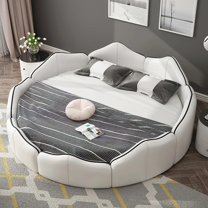 Luxuriöses Doppelbett, modernes Möbelstück für Schlafzimmer, Kopfteil, weißes Doppelbett, Kingsize-Bett, 200 x 200, Regale, Dekoration Image