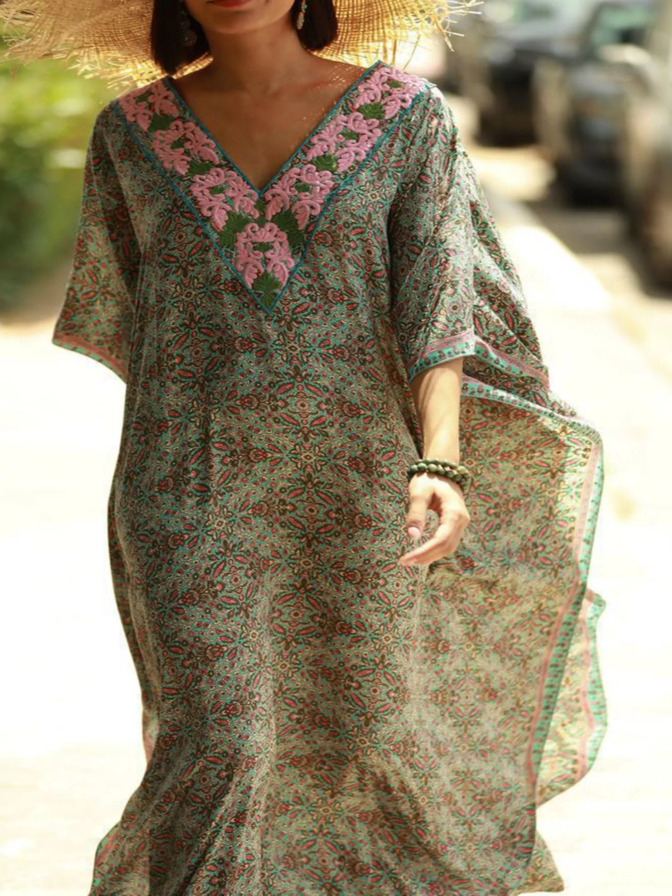 Schnelltrocknender Ombre Strand-Kaftan in Übergröße als Bikini-Cover-Up für den Urlaub Image