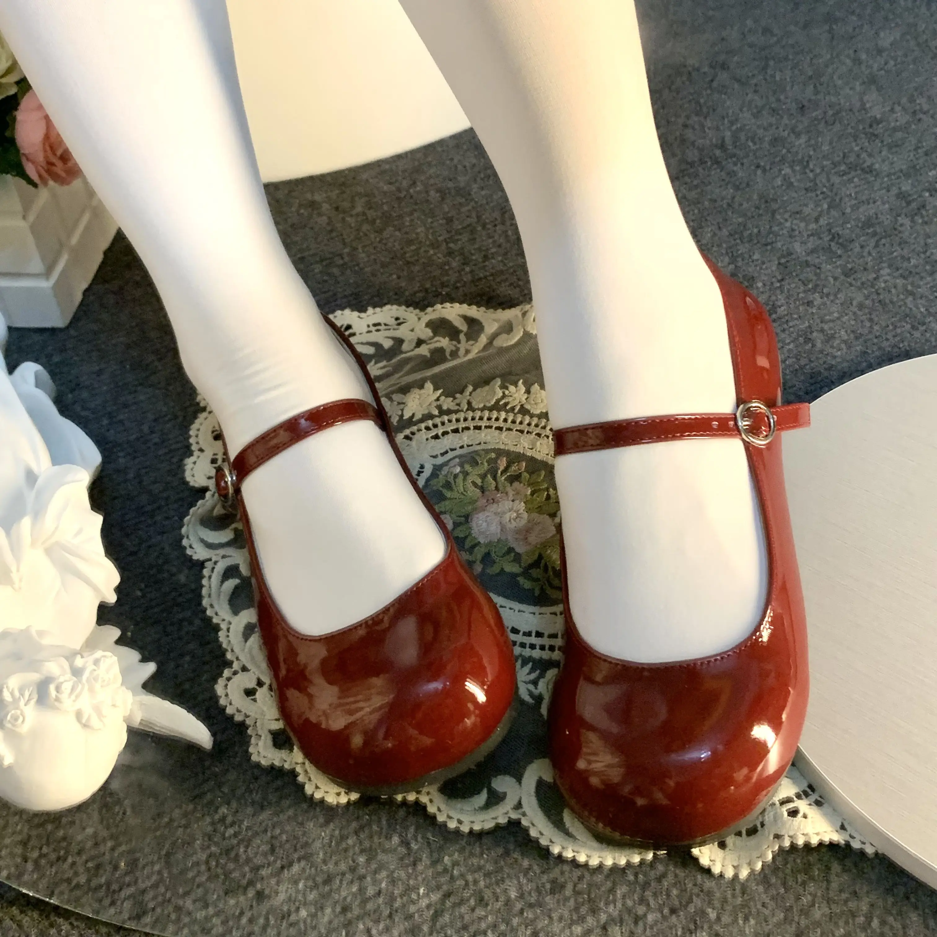 Japanische süße Lo-Schuhe, süßer runder Kopf, Lolita-Schuh, flach, weich, Mädchen, bequemes Lackleder, Mary Jane-Einzelschuhe für Damen