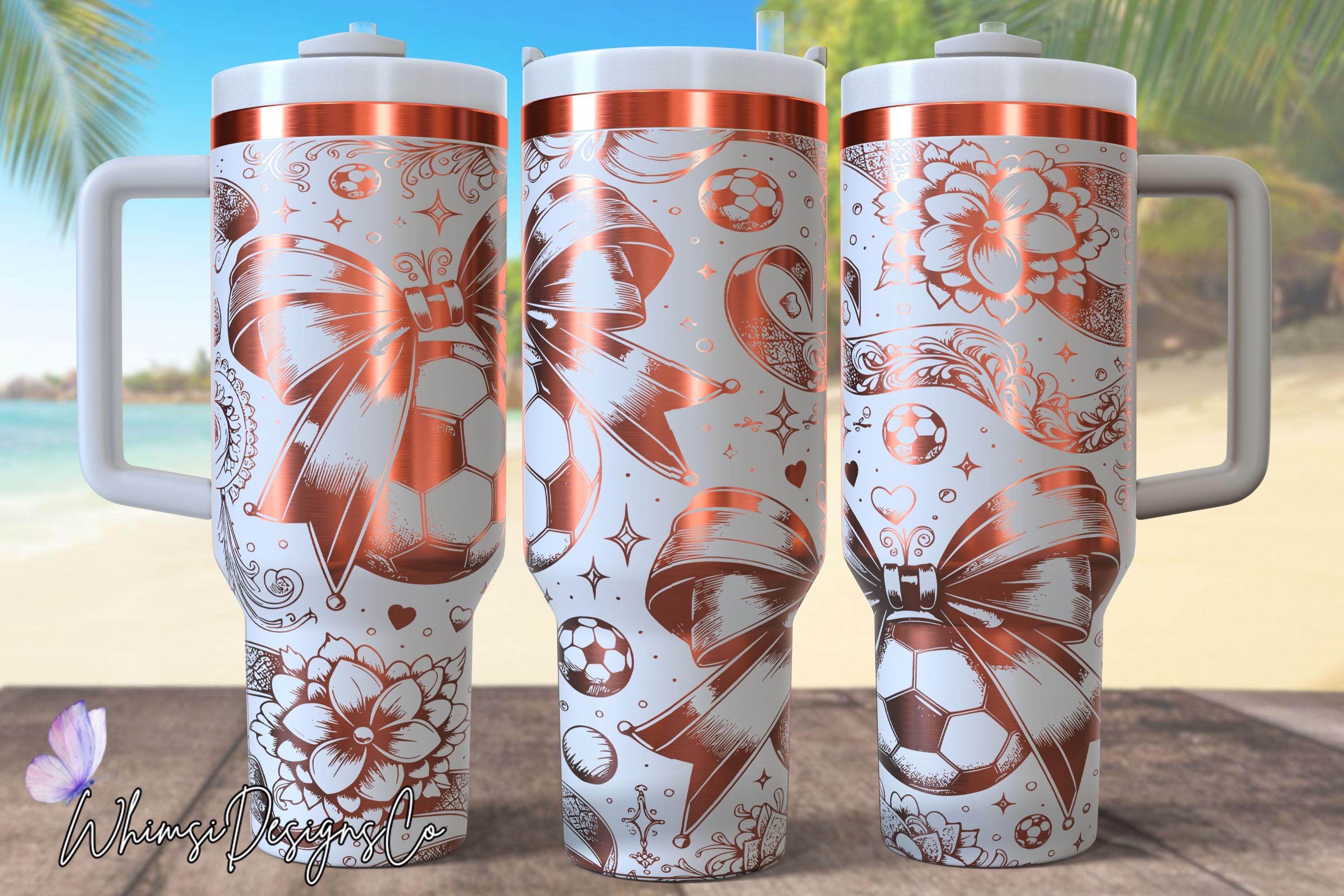 Adesivo per bicchiere termico Soccer Coquette da 40 oz con incisione laser, file SVG-PNG per bicchiere termico Soccer Mom da 40 oz, download digitale