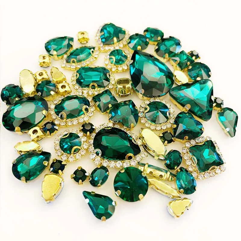 Forma mista 58 pezzi/borsa Strass in vetro verde malachite, fibbia in cristallo con base dorata da utilizzare per cucito, accessori per cucito fai da te