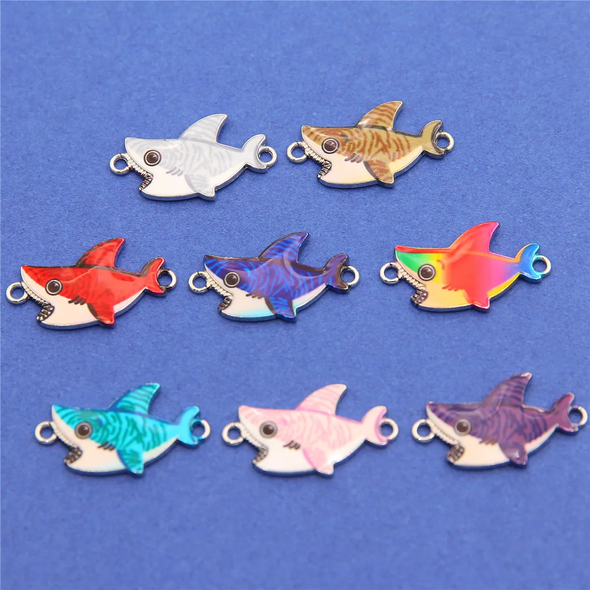 10Pcs Mix Cartoon groper Shark smalto Charm Connector argento Color metallo ciondolo goccia d'olio Charms orecchino braccialetto gioielli fai da te M