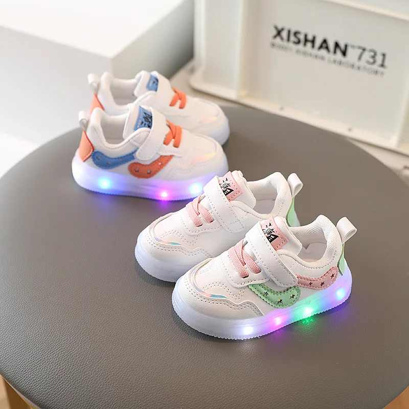 Tenis Kinder Led Schuh Jungen Mädchen Beleuchtete Turnschuhe Leuchtenden Schuh für Kinder Weiche Sohlen Atmungsaktive Casual Infant Kleinkind Baby Schuhe
