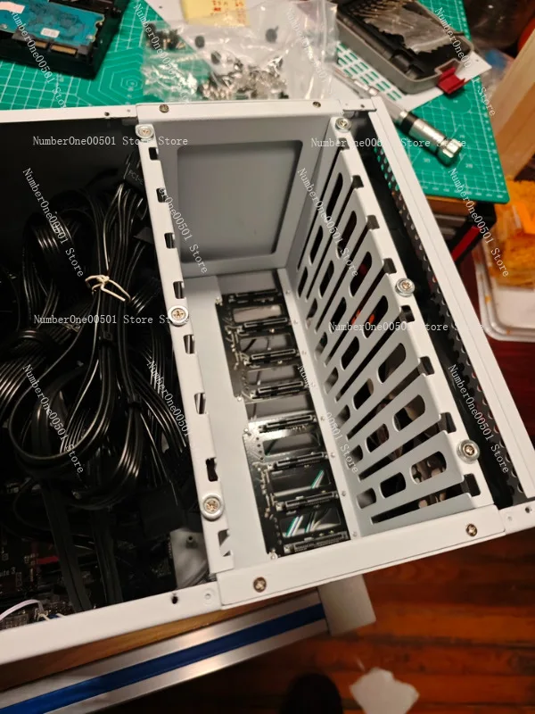 B8 8-Bay Hot-Swap-Gehäuse ATX-Netzteil NAS-Server-Gehäuse Full-Height Silent Workstation-Gehäuse