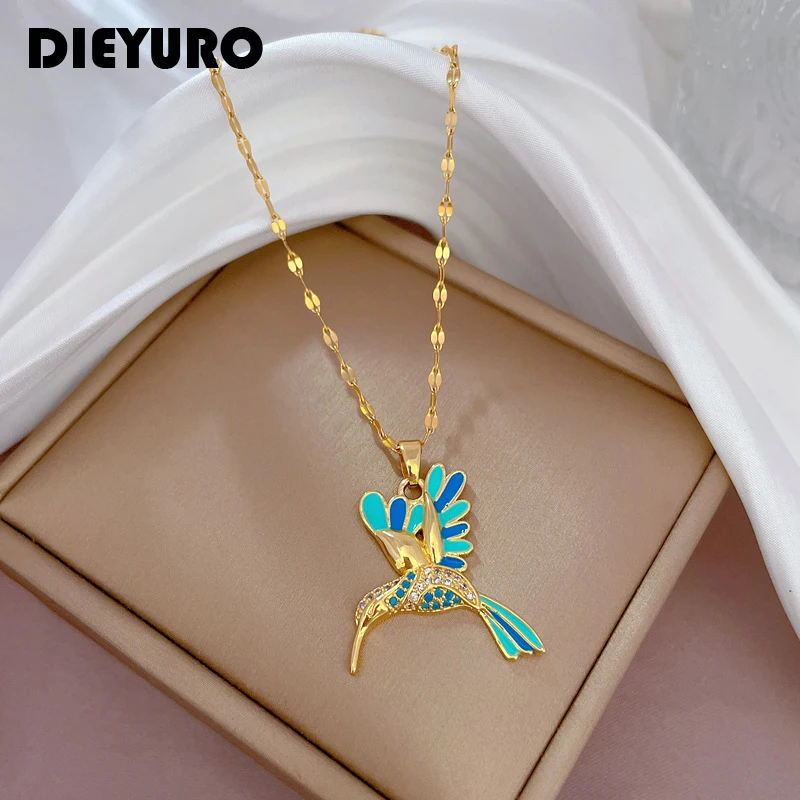 DIEYURO Collana con ciondolo uccello colibrì blu in acciaio inossidabile 316L per le donne Moda ragazze catena clavicola gioielli regalo di compleanno
