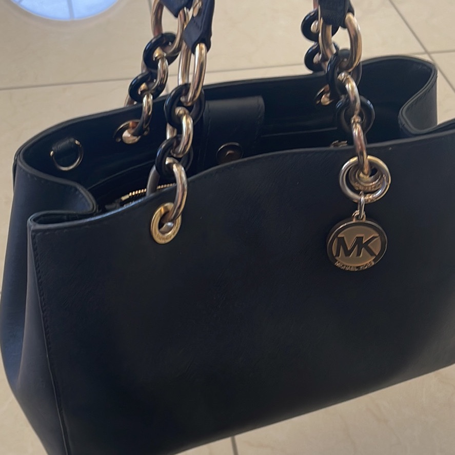 Michael Kors Bags | Authentic Mk Purse | Color: Black | Size: Os