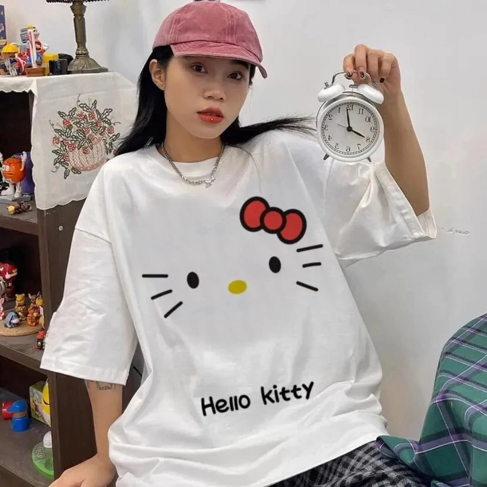 2026 Sommer Hello Kitty Minimalistischer Druck Übergroßes Lockeres Big-Head-Style 100% Baumwoll-T-Shirt für Erwachsene und Eltern-Kind-Outfits Image