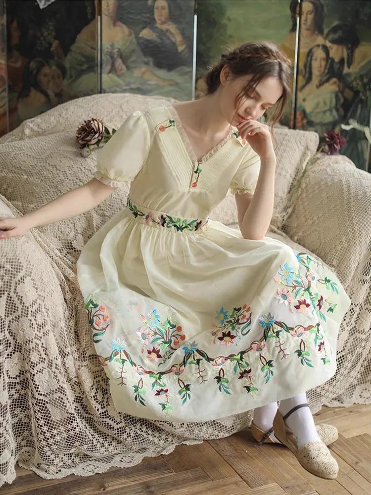 86-96 cm Büste Sommerkleider Frauen Vintage Victoria Elegante Schlanke Sexy V-ausschnitt Luxus Stickerei Lange Prinzessin Kleid Geburtstag kleid