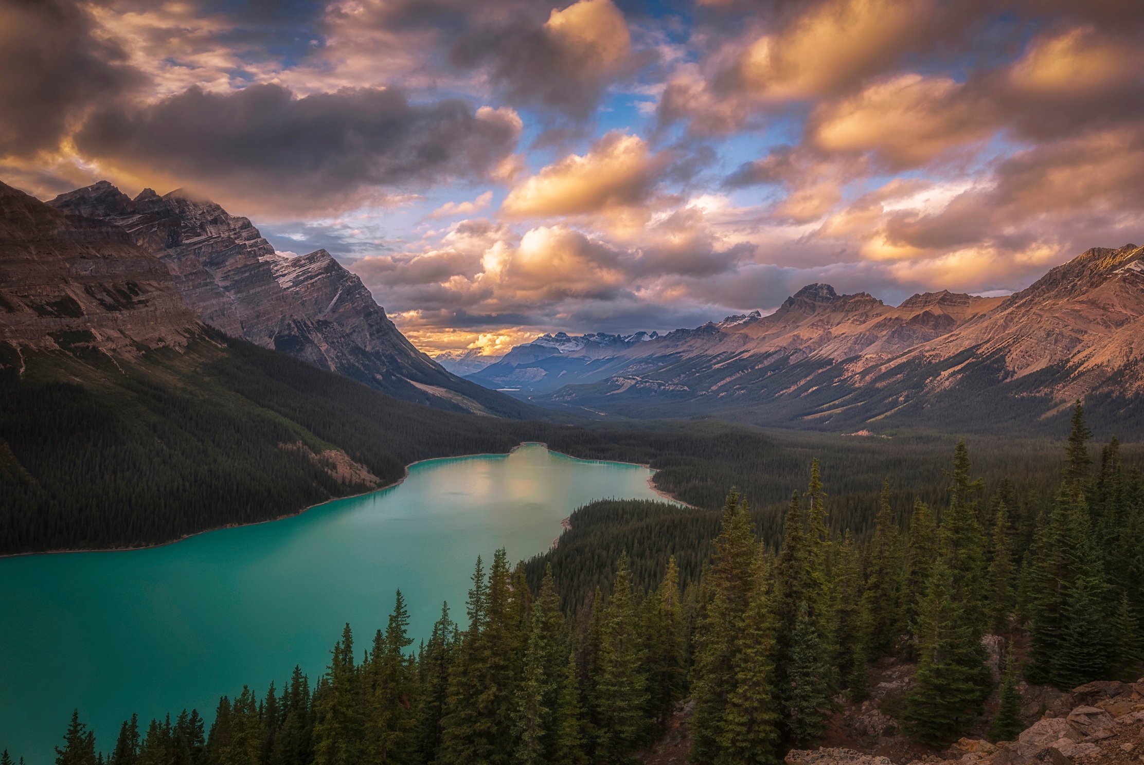 Fototapete PAPERMOON "Photo-Art MICHAEL ZHENG, PEYTO-SEE IN DER ABENDDÄMMERUNG", bunt, B:3,5m L:2,6m, Vlies, Tapeten Image