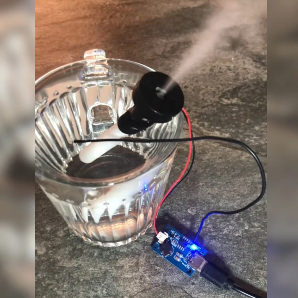 Mini Ultraschall-Luftbefeuchter DIY-Kit - Zerstäuber-Treibermodul mit Typ-C & Wasserstandssensor DC 5V USB für Zuhause & Büro Image