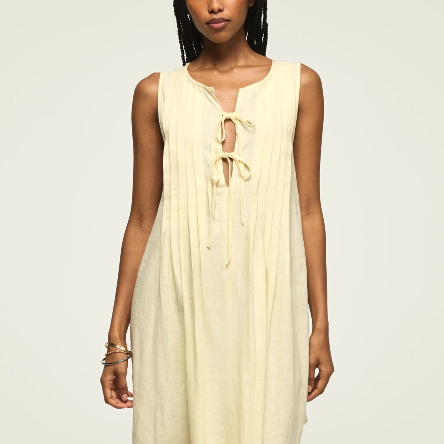 Lucky Brand Pleated Tie Neck Mini Dress - Women's Clothing Dresses Mini Dress in Transparent Yellow, Size 2XL