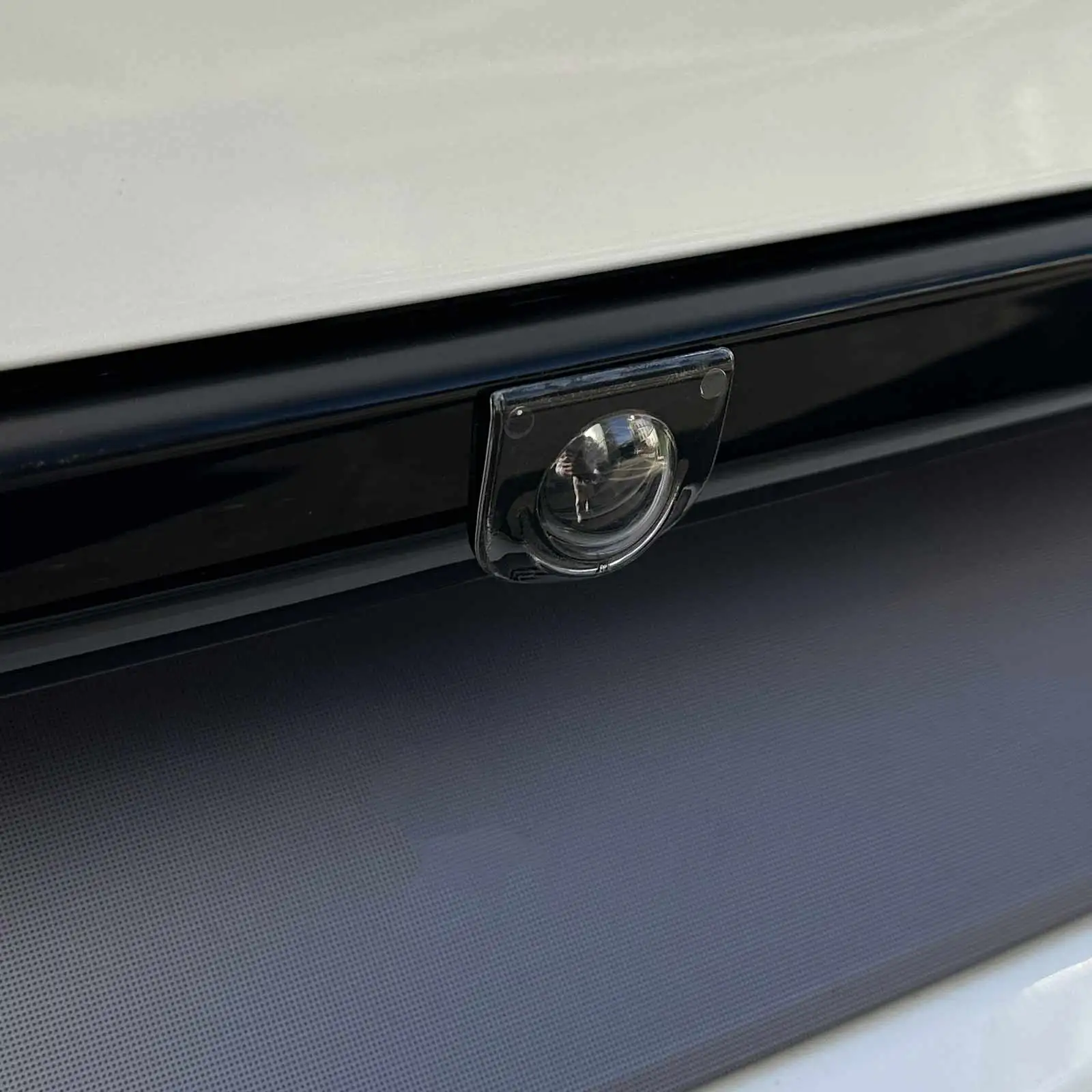 Kameraschutz für die Frontkamera, Kratzfeste Schutzabdeckung, Auto-Zubehör für Tesla Model Y Juniper/Model YL 2025 2026 Image