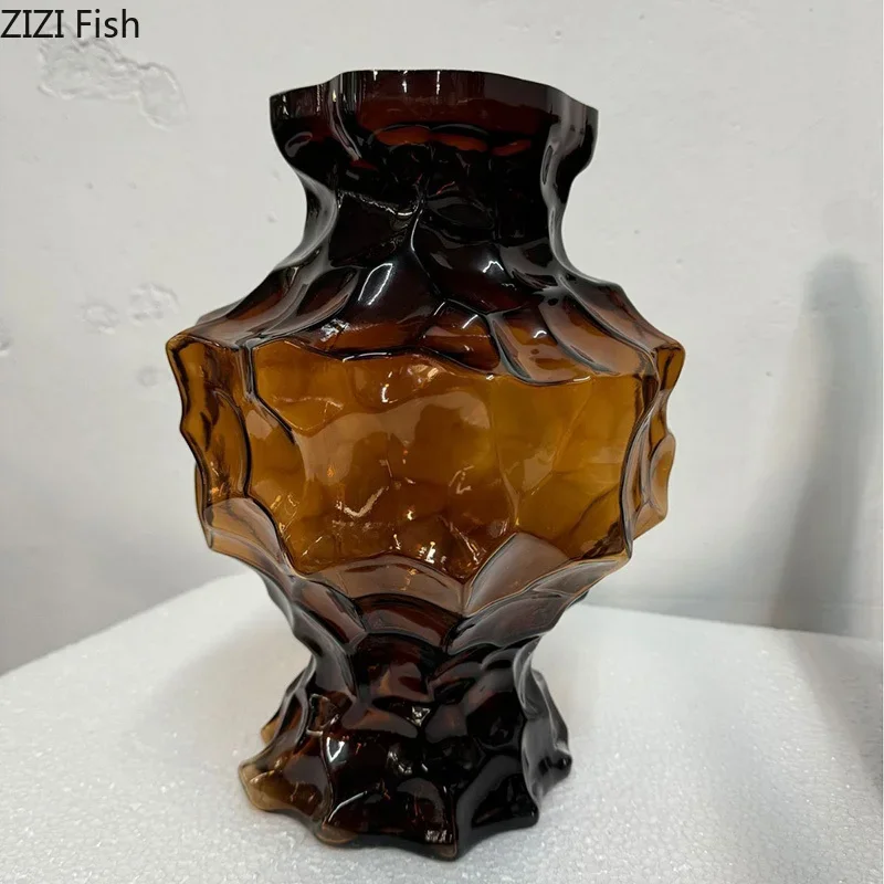 Unregelmäßige Falten-Glasvase, dekoratives Blumenarrangement, Schreibtischdekoration, Blumentöpfe, Blumenvasen, Zimmerästhetisches Dekor Image