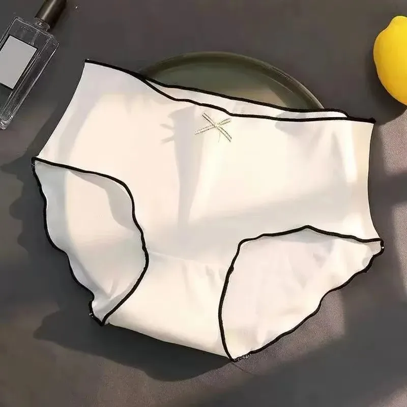 1/2/4 Stück antibakterielle Damen-Unterwäsche aus Eisseide, nahtlos, dreieckig, mit niedriger Taille und europäisch-amerikanischem Stil Image