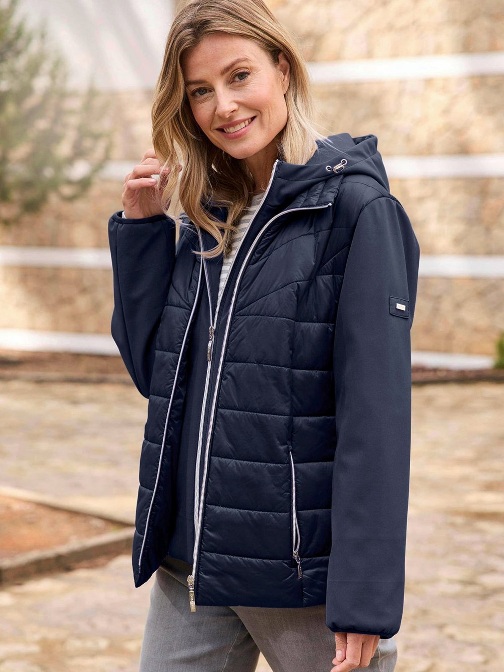 Goldner Jacken Damen marine, 19 Image