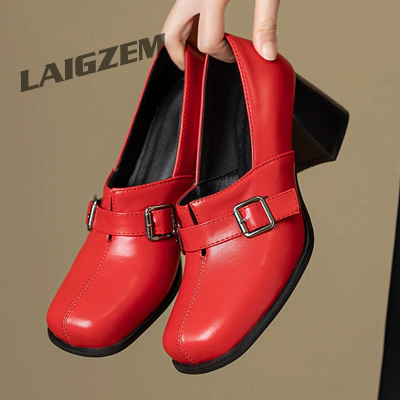 LAIGZEM Frauen Pumpen Kunstleder Karree 6 CM Mid Block Heels Pumps Slip Auf Weibliche Damen Schuhe Frau Große größe 34 44 45 47