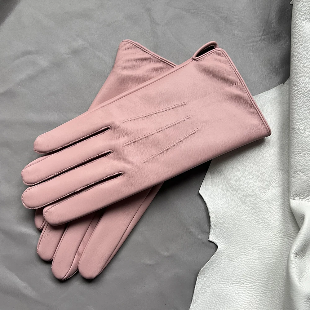 Damenhandschuhe aus Schaffell. Herrengröße. Handschuhe. Rosa Lederhandschuhe. Rosa Lederhandschuhe Image