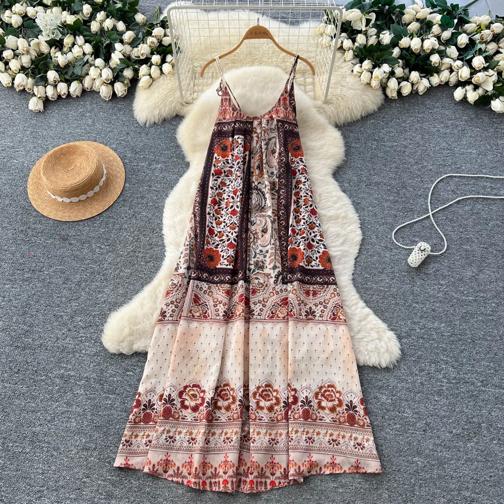 Abito lungo estivo casual da donna stile boho con scollo all'americana senza maniche stampato con schiena scoperta modello slim.