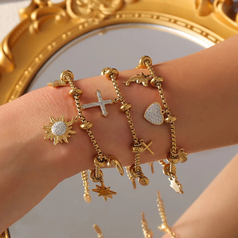 Bracciale ERESI con Catena a Maglia e Ciondoli a Forma di Cuore Croce e Stella in Zirconia Placcato Oro 18K PVD Acciaio Inossidabile 316L Gioiello Elegante e alla Moda