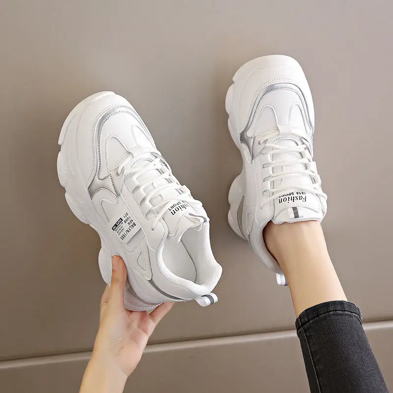 Neue Frühling Herbst Weiß Sport Schuhe Frauen Dicken Boden Ultra-licht turnschuhe Casual Schuh Frau komfort Breat hable Laufschuhe