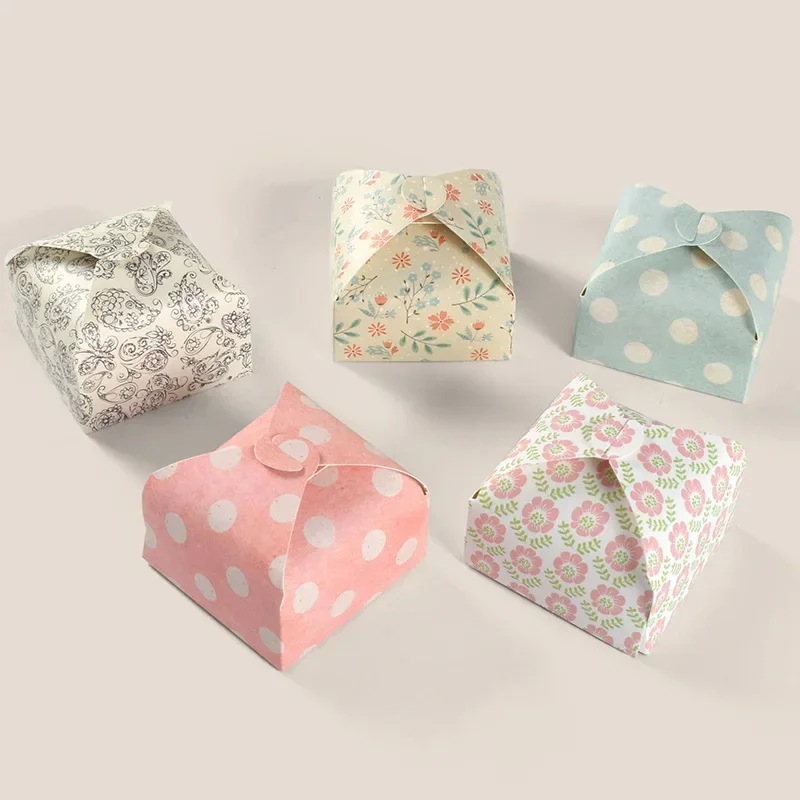 10/30/50Pcs Große Quadratische Weihnachten Süßigkeiten Box Schneeflocke Apple Bevorzugung Geschenke Verpackung Box Neue Jahr frohe Weihnachten Party Liefert Image
