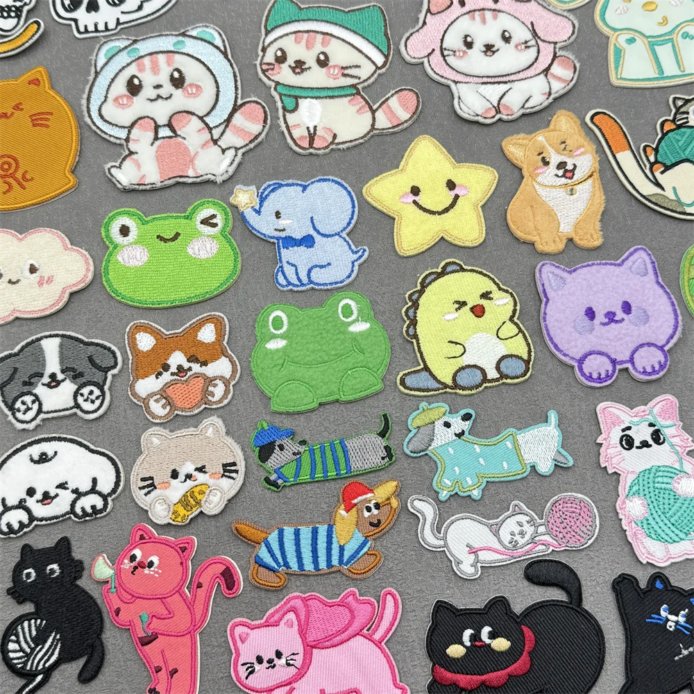 Cartoon Stickerei Patches Für Kleidung Niedlichen Tier Patch Eisen Auf Patches Auf Kleidung Schmelzbaren Patch Aufkleber Abzeichen Image