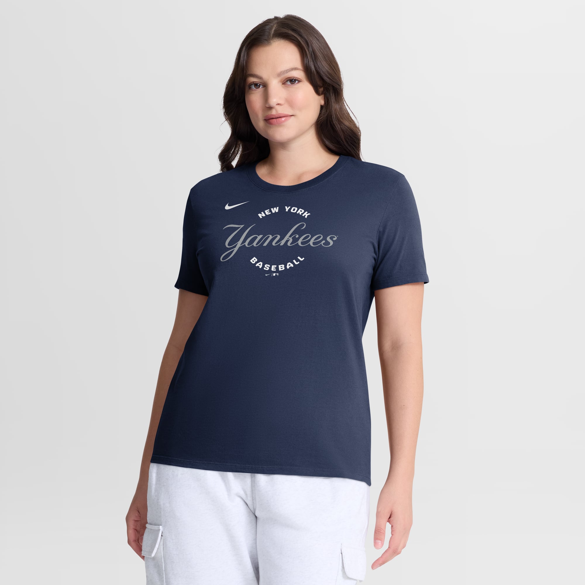 New York Yankees Nike Kurzarm-Baumwoll-T-Shirt - Damen