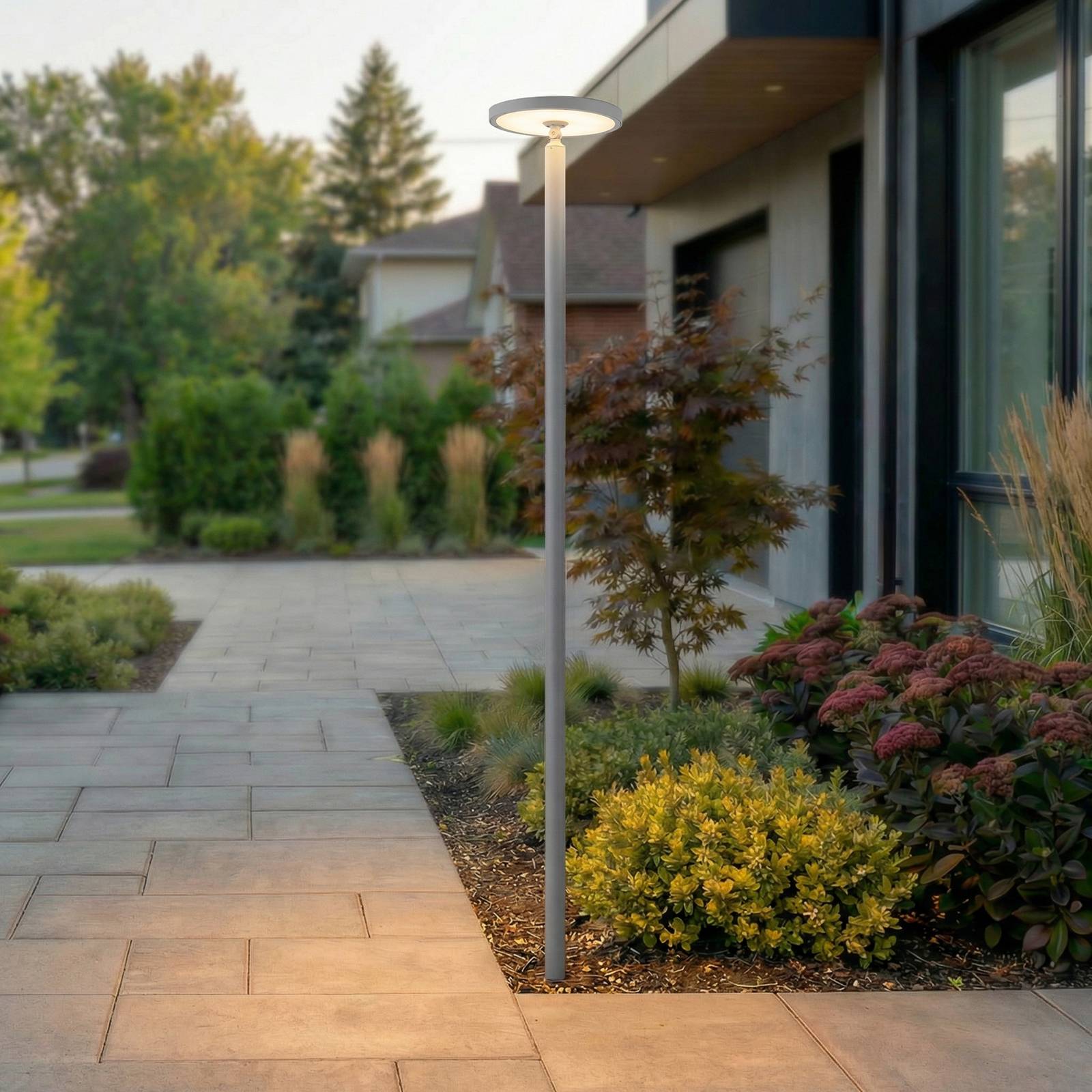 Lucande Akito LED outdoor light, grey, height 260 cm, IP54, Alu / grey / zinc, Aluminium, Modern, Post Light