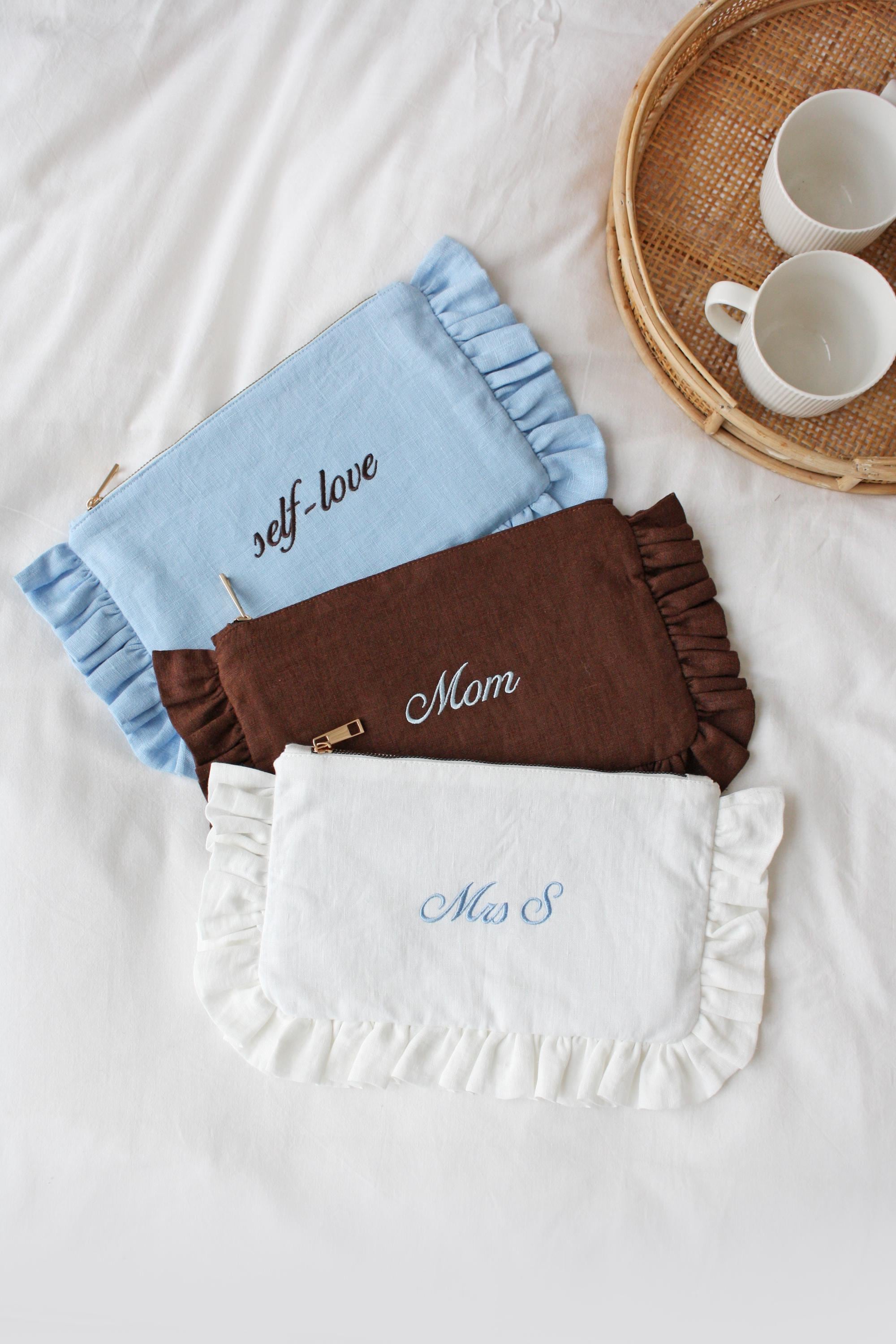 Borsa per il trucco in lino personalizzata Borsa per cosmetici personalizzata Pochette per il trucco ricamata Borsa con volant Borsa da toilette con m