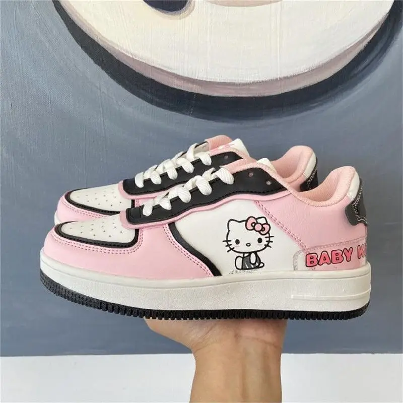 2025 Hallo Kitty Rosa Nette Board Schuhe Weibliche Student Weiche Mädchen Katie Katze Sport Schuhe Anime Kawaii Frauen Skateboard Schuhe Geschenke