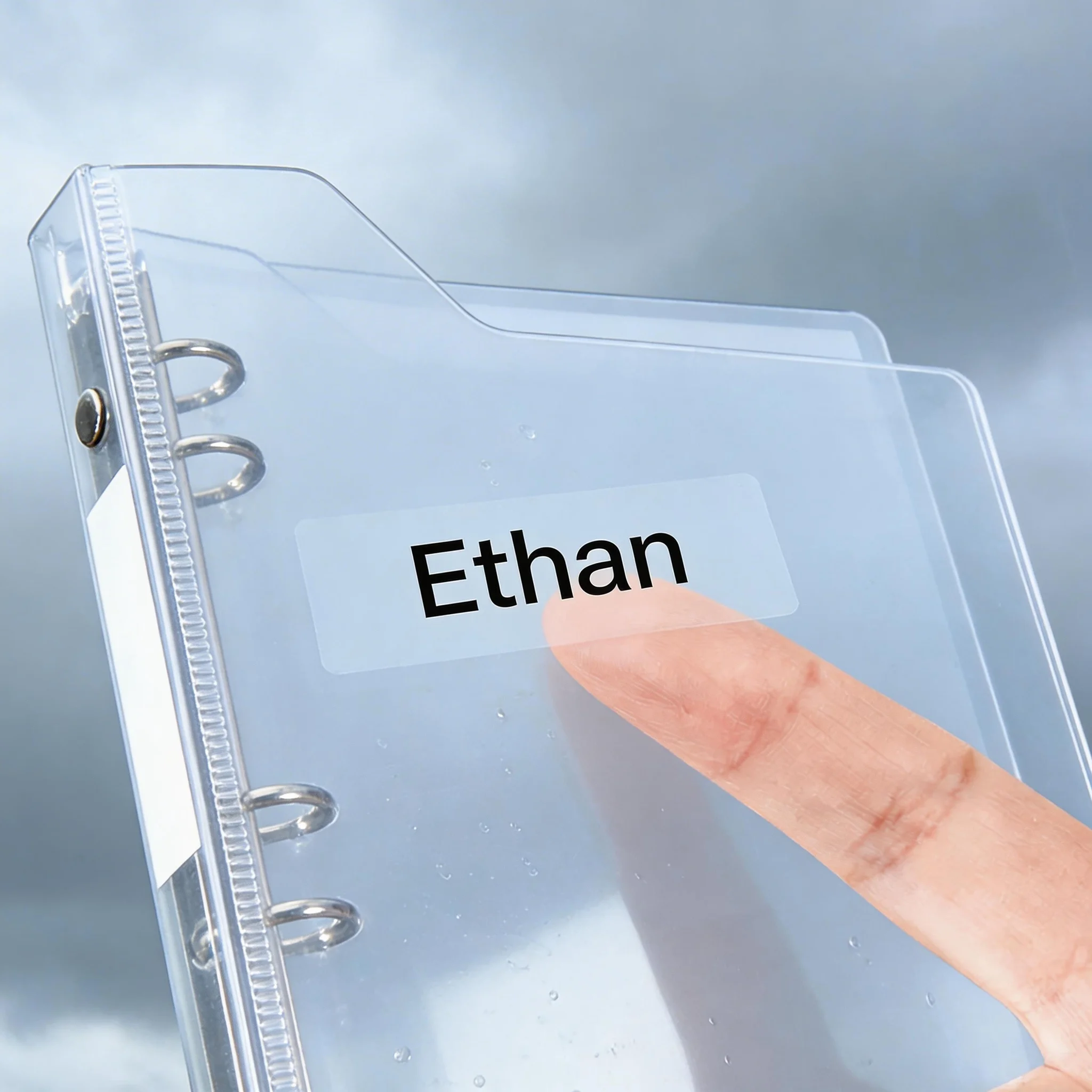 Personalisierte Transparente Wasserfeste Etiketten für Kinder Mehrsprachige Namensaufkleber für Schule Büro DIY Bastelbedarf Image