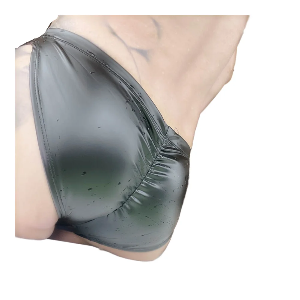 Herren-Badehose aus Kunstleder, Größe M-3XL, Glänzende Low-Rise U-Pouch Wasserdichte Schwimmshorts Image