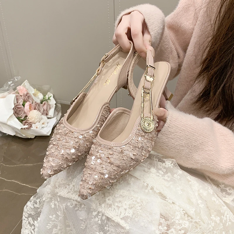 Spitze Pailletten-High-Heels mit Rock Einzelschuhe 2026 Sommer-Sandalen Rosa Strass Elegante Stiletto Flache Schuhe