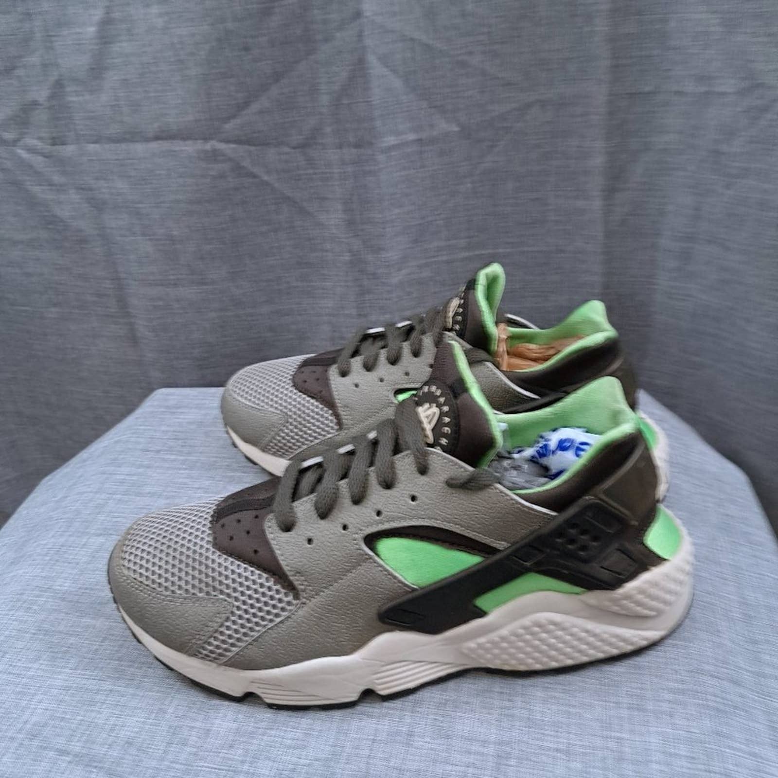 Nike Shoes | %Men Nike Air Huarache 318429 013 Air Max Air Jordan Sz 9 A7 | Color: Gray/Green | Size: 9