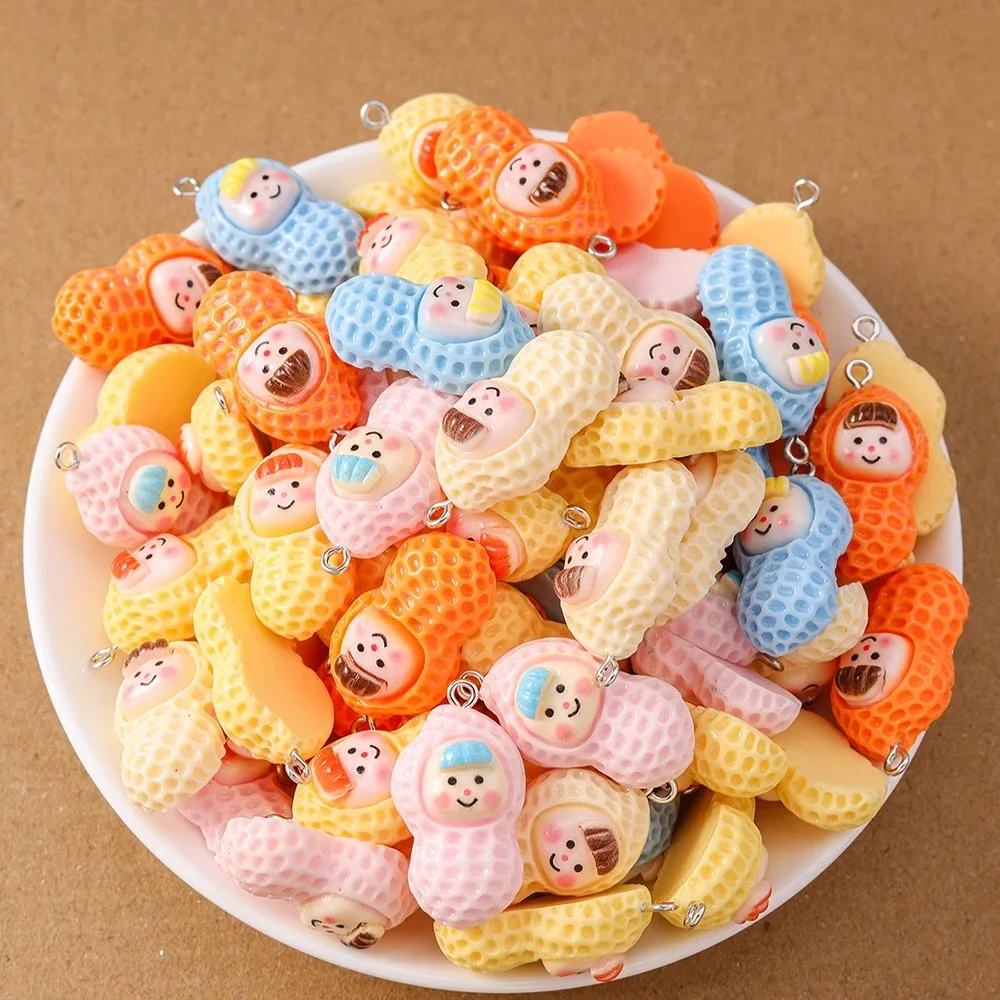 10 Stück Zufällig Gemischte Niedliche Harz-Simulations-Erdnuss-Anhänger für Halsketten, Ohrringe, DIY Kinderschmuck-Zubehör Image