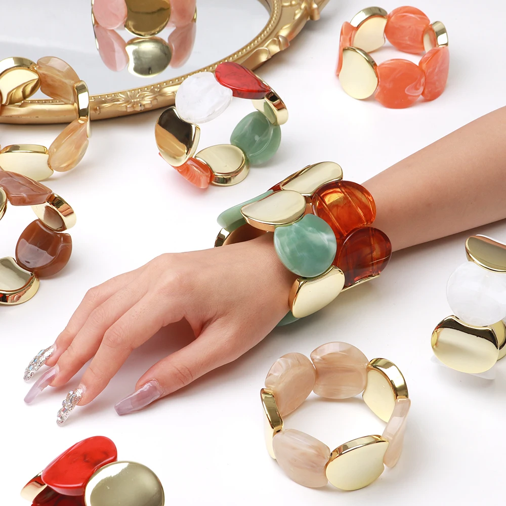Mode Runde Gespleißt Acryl Elastische Armbänder für Frauen Männer Trendy Mischfarbe Harz Kreis Perlen Breiten Armreif Schmuck Geschenk Image