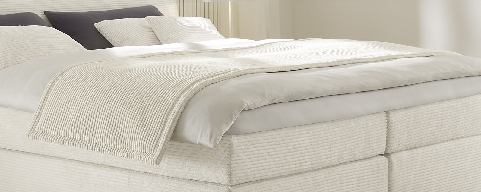 Bettüberwurf HAPO "Plaid", cremeweiß, B:260cm L:70cm, Vlies, Tagesdecken, beidseitig Stoff mit Vließwatte versteppt Image