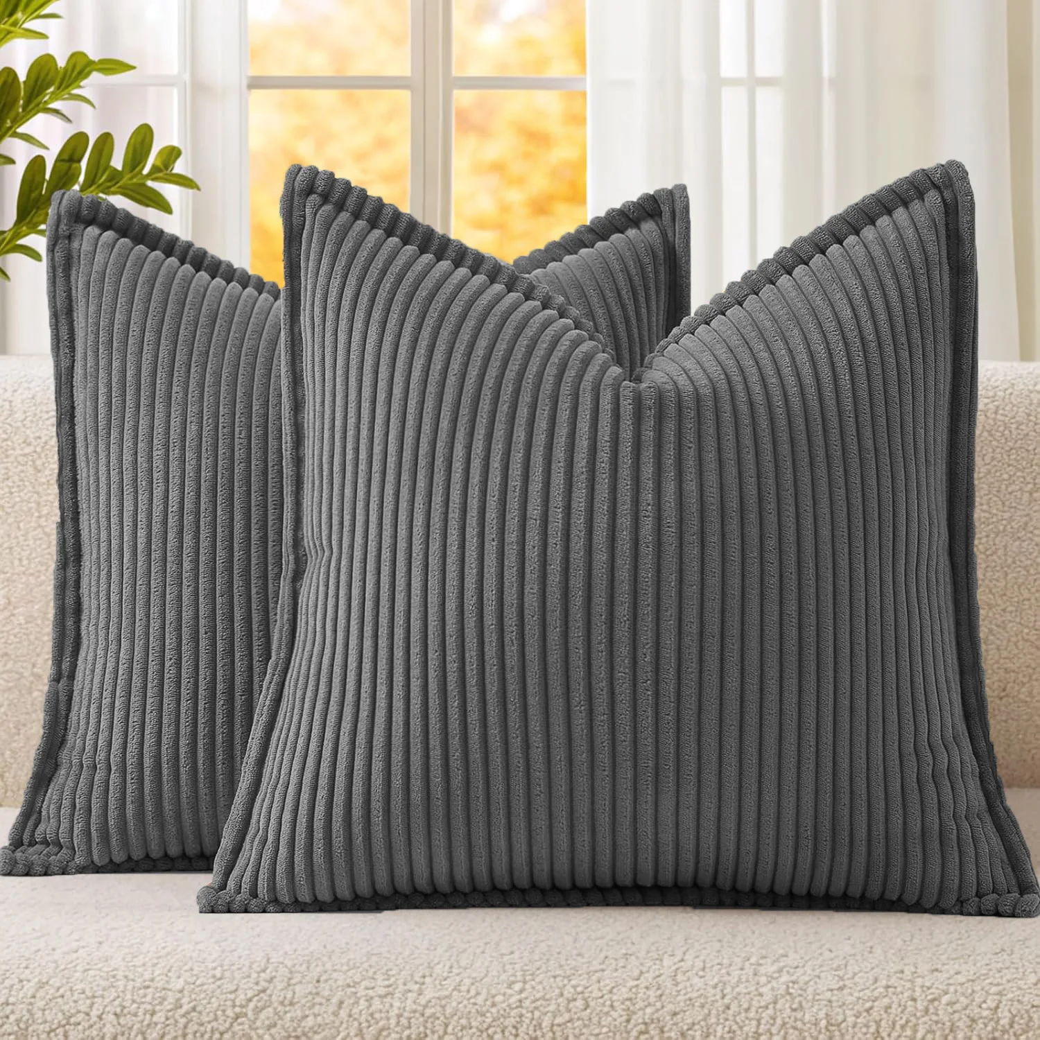 Grauer Weicher Cord-Kissenbezug mit Streifen 45x45cm Boho Kissenhülle für Sofa Schlafzimmer Wohnzimmer Frühling Heim-Deko Image