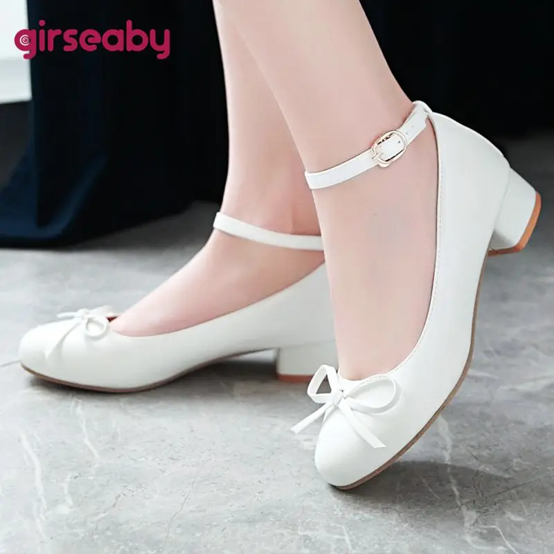 Girseaby 2025 Süße Damen-Pumps, runde Zehen, dicke Absätze, 3 cm Schnallenriemen, Schleife, große Größe, 41 42 43 44 Mary Janes, Dating-Schuhe
