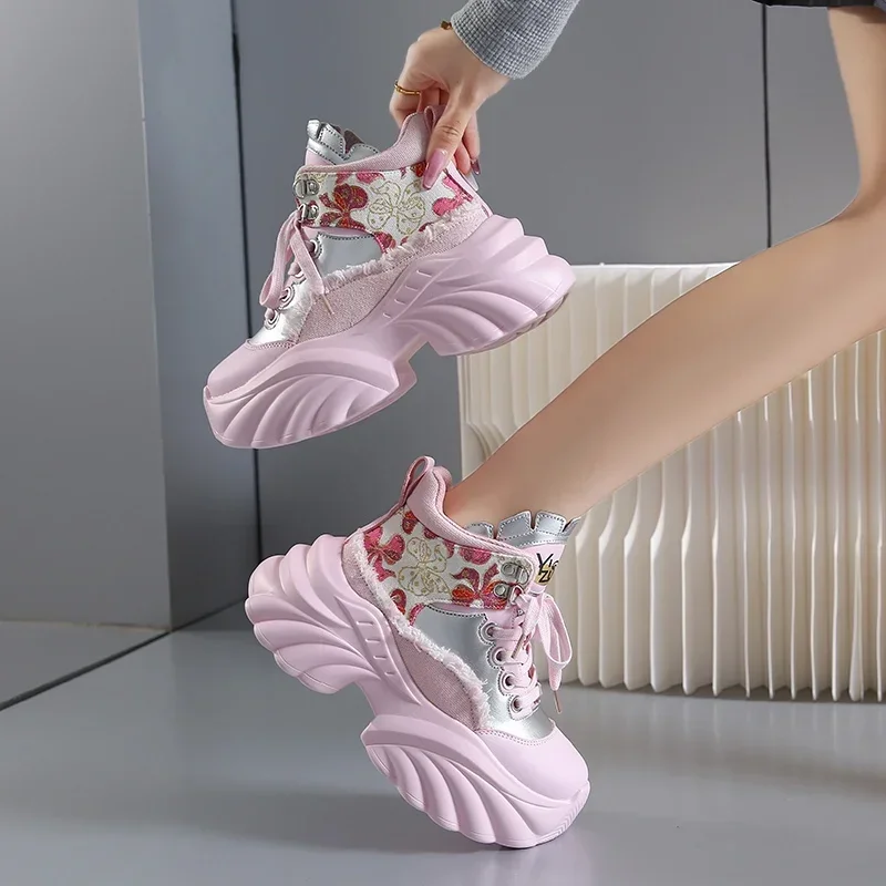 Damen-Turnschuhe mit funkelnden Schuhen, luxuriöse Plateau-Damenschuhe, Damen-Trainer, Strass, modische Absätze, lässige Damenschuhe