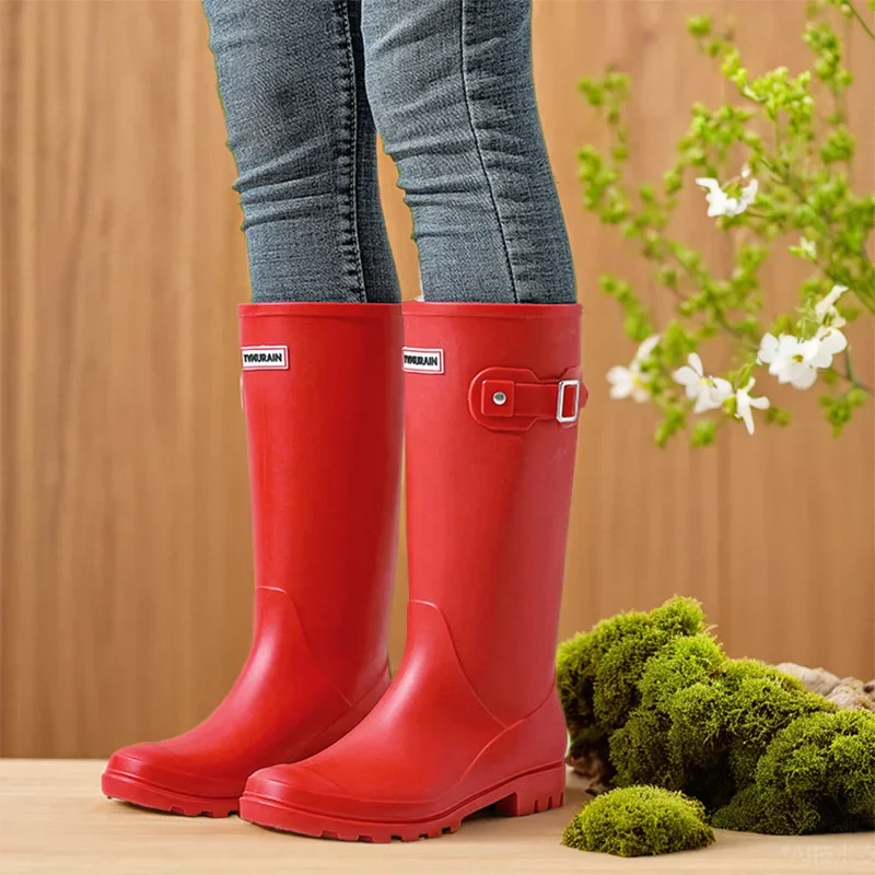 Mode Nicht-slip Regen Stiefel Frauen Kniehohe Wasser Stiefel Wasserdichte Lange Röhre Gummi Stiefel Frauen Hohe Rohr Galoschen regen Schuhe