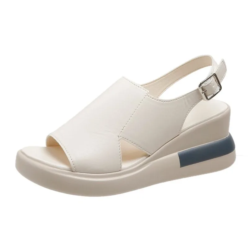 2026 Sommer Keilabsatz-Plateau-Sandalen, modische Retro-Römersandalen, Strand- und Freizeitschuhe für Damen, lässige Peep-Toe-Sandalen, weich und bequem, Größe 36-42