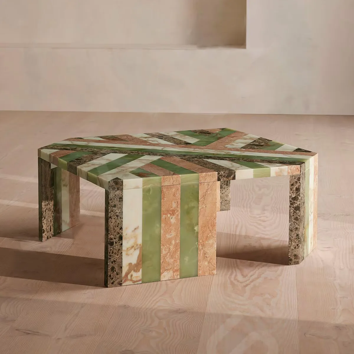 Klassische Wohnzimmermöbel, natürlicher Marmorstein, Arabescato, weiß, Vitolo, geschnitzter Couchtisch, OEM Image