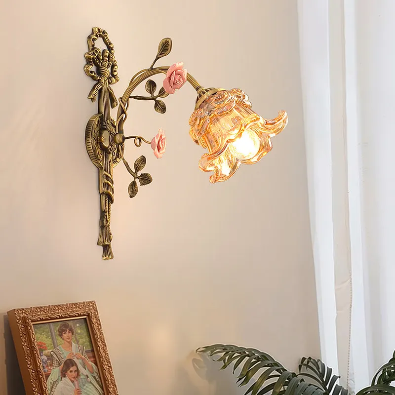 Lampe murale vintage tout en cuivre, lampe à fleurs classique de luxe, lampe de chevet, lampe d'allée, luminaires LED en verre, décoration de chambre, luminaire